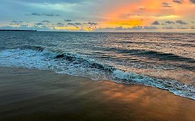 Sea Breeze Guest House Negombo Beach & Airport